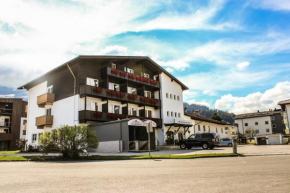 Hotel Alpenland, Wattens